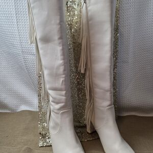 Bilinni Womens Zaneta Ivory Boots